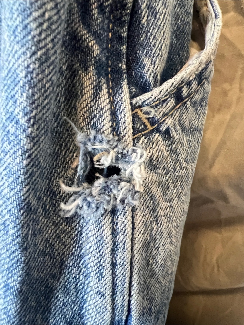We The Free Antonio Culotte Jeans Size 30 with 1 Flaw! - Picture 10 of 15